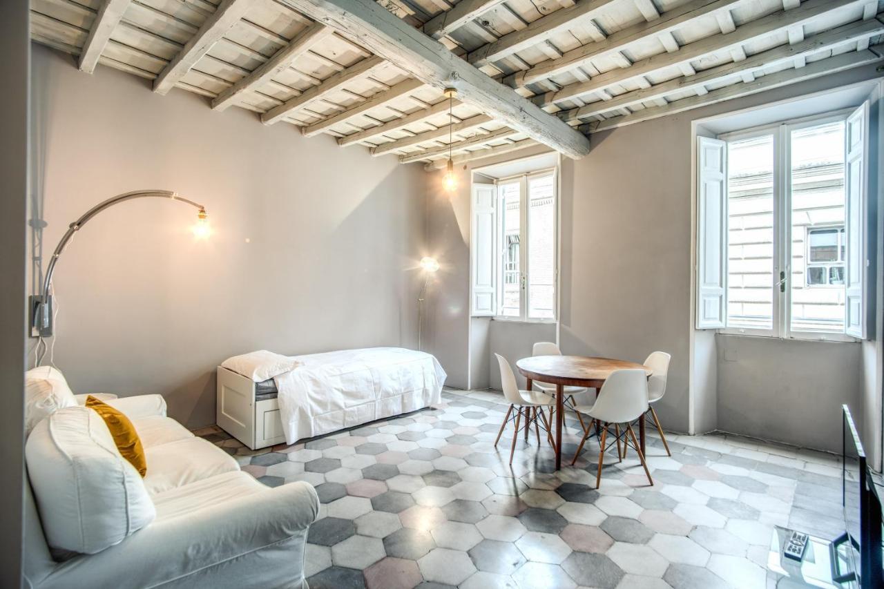 Stylish And Spacious Apartment Next To The Colosseum Рим Экстерьер фото